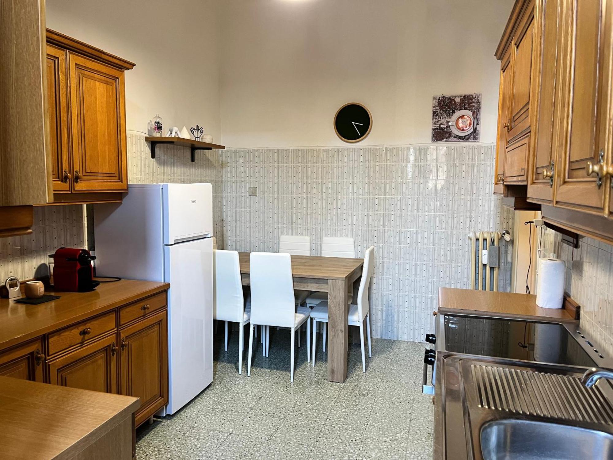 Elegante - Vicino Metro Appartamento