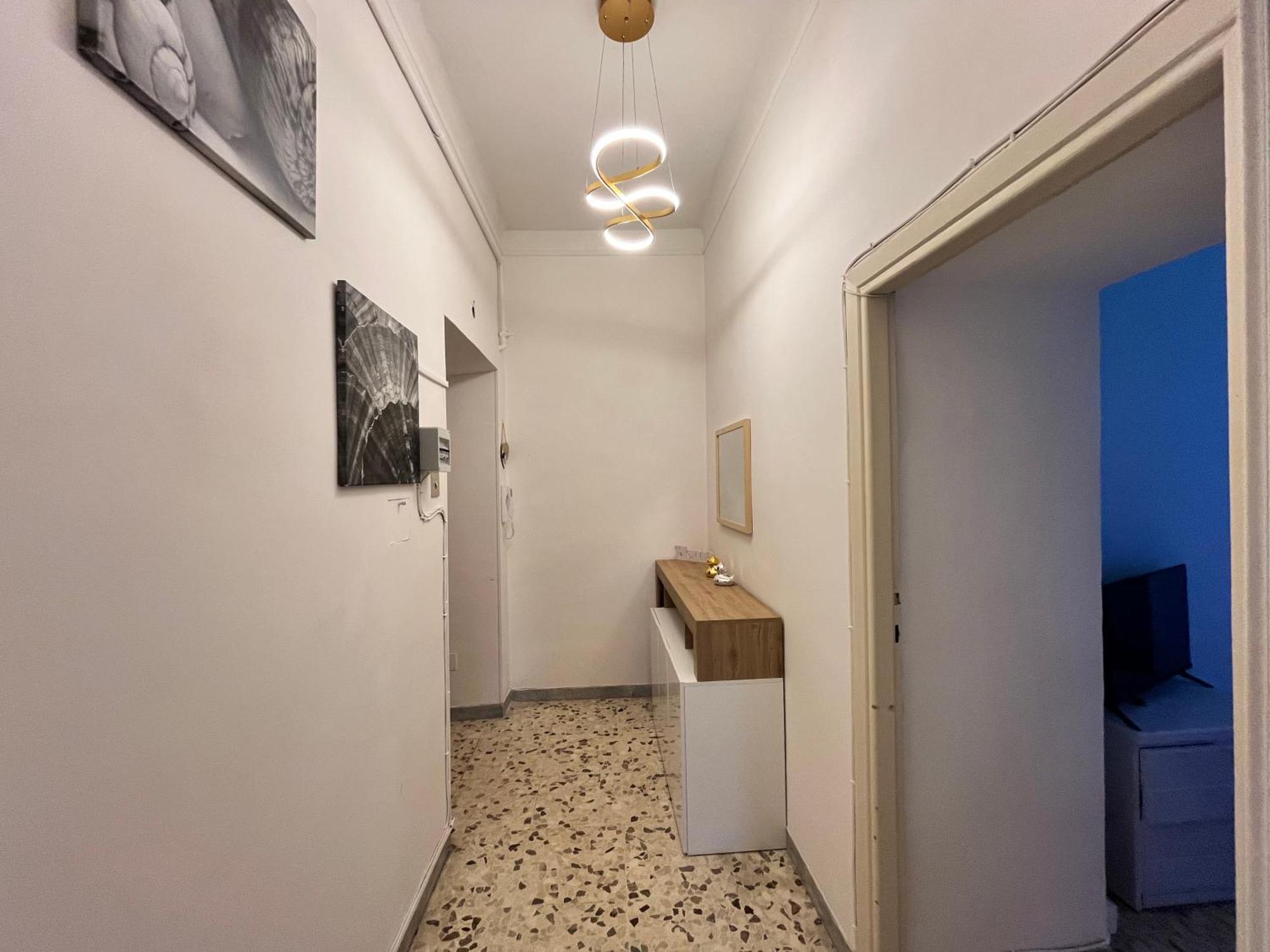 Elegante - Vicino Metro Appartamento
